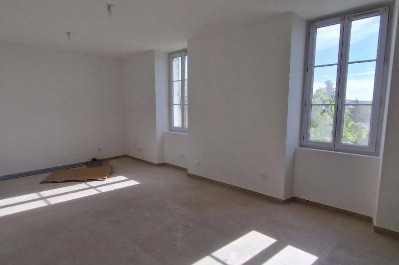 Appartement t4 entierement renove -  parking sous  ...