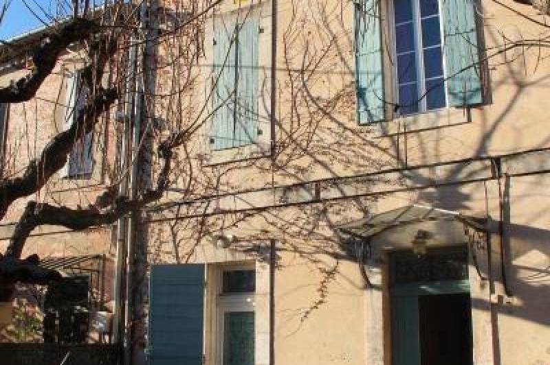 Appartement t4 entierement renove -  parking sous  ...