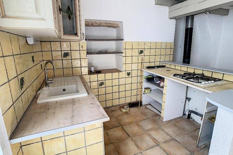 Studio en rdc avec mezzanine - parking -  ...