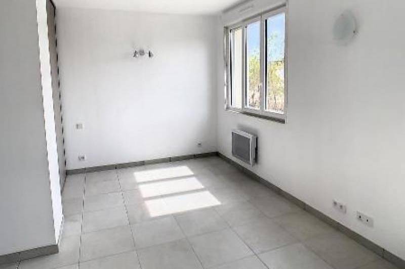 Studio rÉnovÉ Á proximitÉ d'intermarchÉ - cave -  ...