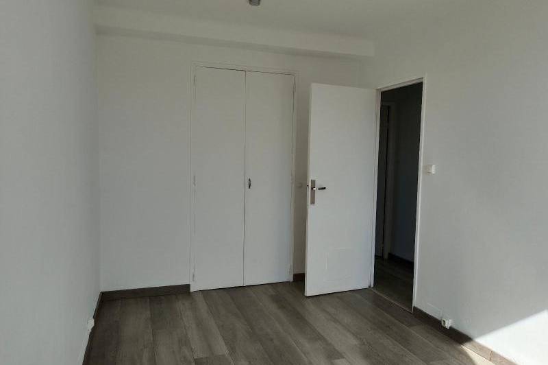 Appartement t3 avec garage et place de parking  ...