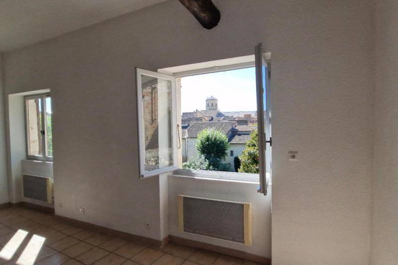 Appartement t2- calme - belle hauteur sous plafond  ...