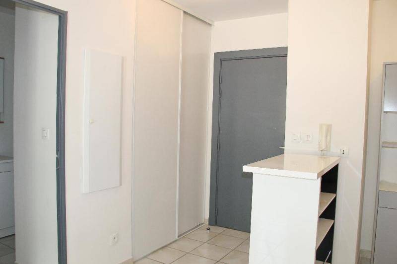 Appartement dans residence securisee - place de parking  ...