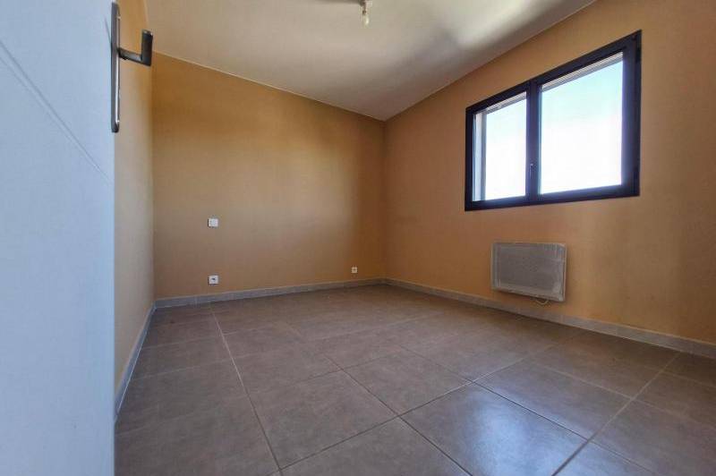 Appartement t3 - lumineux - residence securisee -  ...