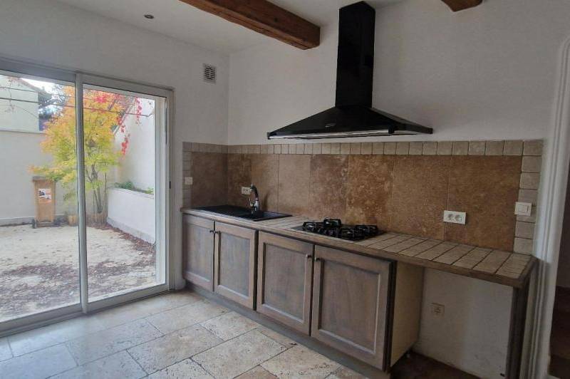 Superbe appartement t3 - entierement renove - garage  ...