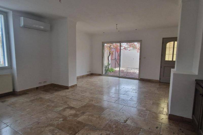 Superbe appartement t3 - entierement renove - garage  ...
