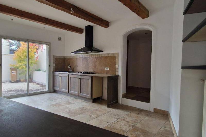 Superbe appartement t3 - entierement renove - garage  ...