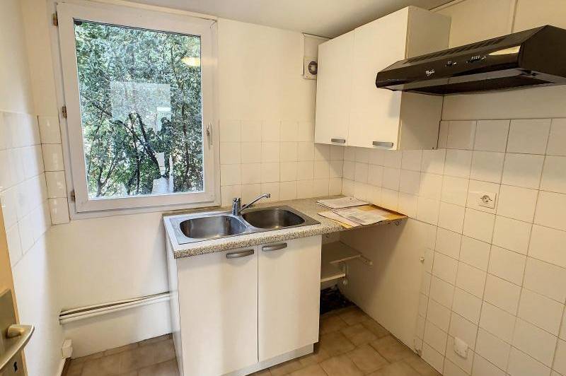 Appartement t2 en duplex - au 1er etage  ...