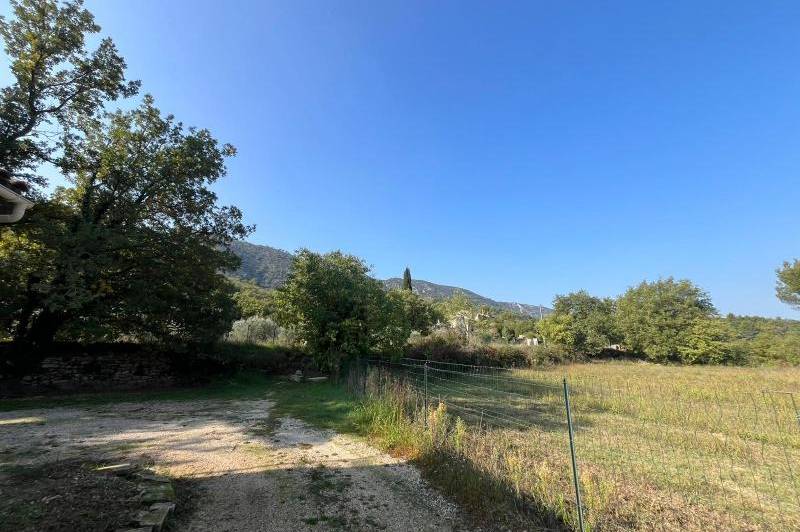 Villa 4 - villa 4
maison dans le village  ...