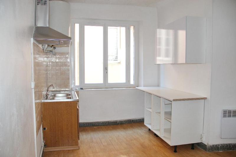 Appartement avec garage en centre ville cuisine séjour salle Cuisine avec sejour