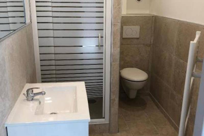 Appartement meuble - appartement meuble entierement restaure
coin cuisine  ...