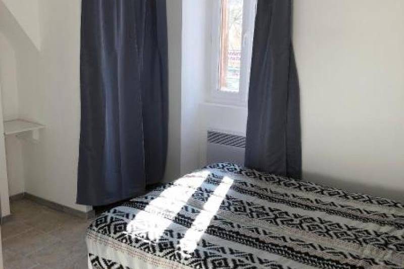 Appartement meuble - appartement meuble entierement restaure
coin cuisine  ...