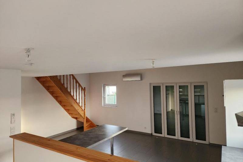 Appartement excellent etat - rez-de-jardin -  residence  ...