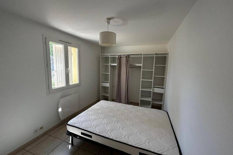Maison en lotissement - climatisation - jardin clos  ...