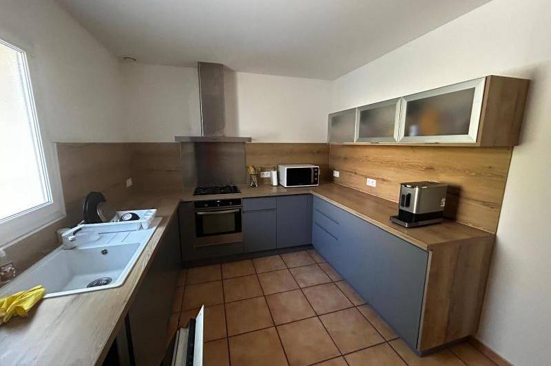 Maison en lotissement - climatisation - jardin clos  ...