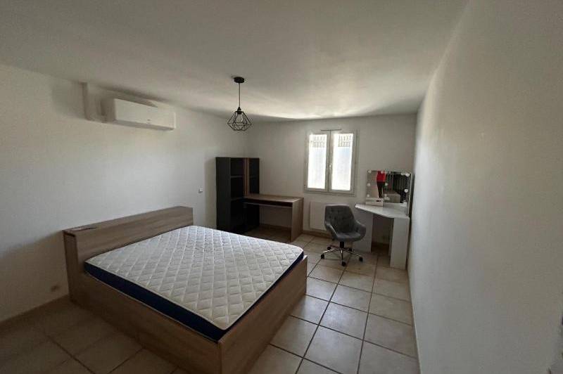 Maison en lotissement - climatisation - jardin clos  ...