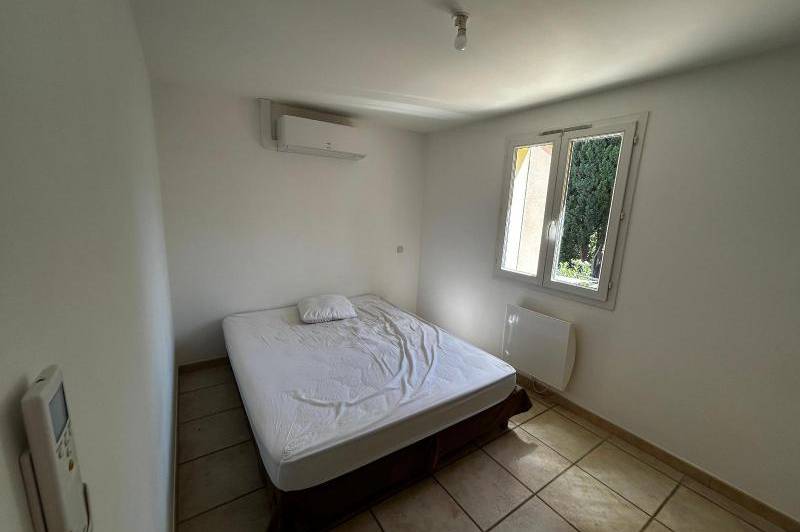 Maison en lotissement - climatisation - jardin clos  ...