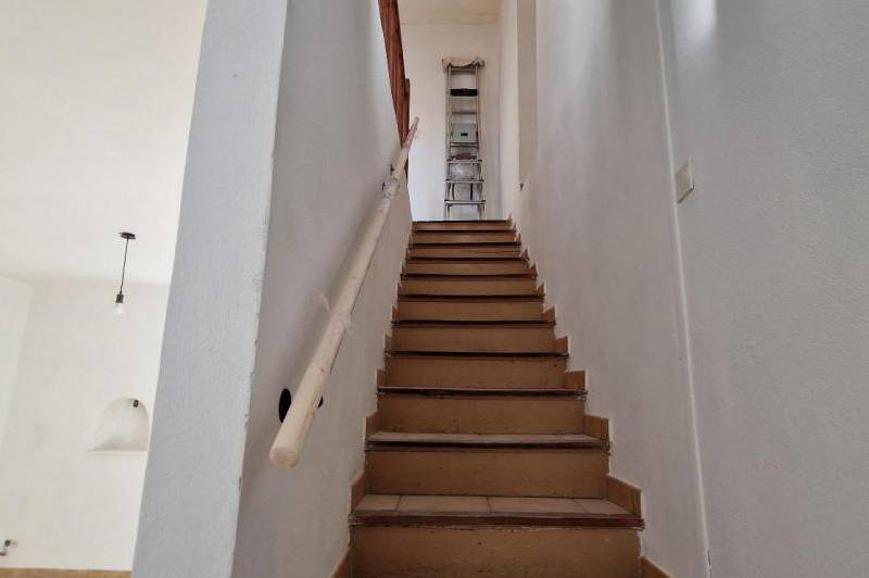 Appartemement renove - cour - cave - appartement  ...