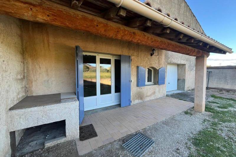 Appartement dans partie de mas - appartement dans  ...