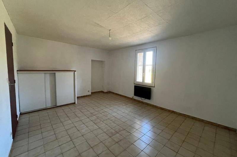 Appartement dans partie de mas - appartement dans  ...
