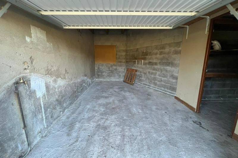 Appartement dans partie de mas - appartement dans  ...