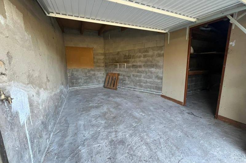 Appartement dans partie de mas - appartement dans  ...