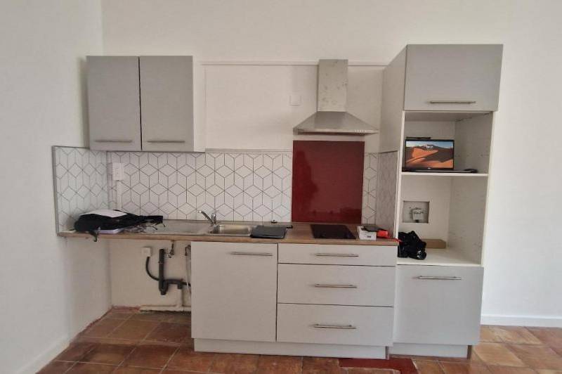 Appartement t2- belle piece de vie - centre  ...