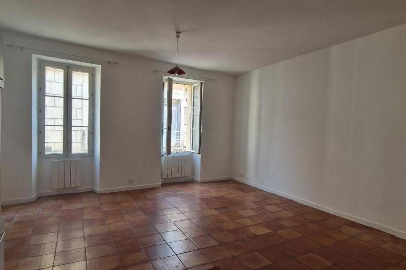 Appartement t2- belle piece de vie - centre  ...