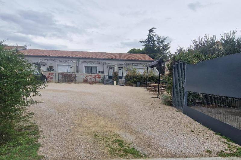 Maison avec jardin -terrasse - climatisation - maison  ...