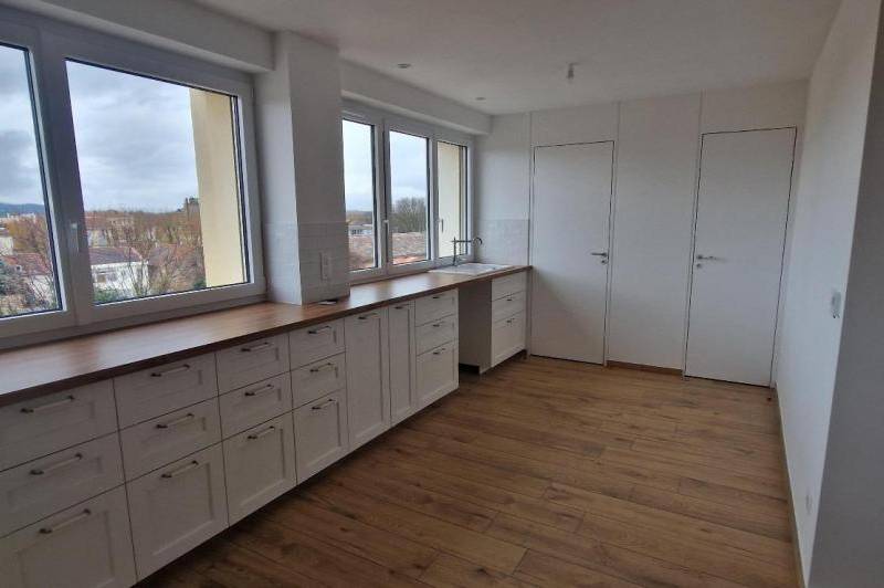 Sublime appartement entierement renove - centre ville -  ...