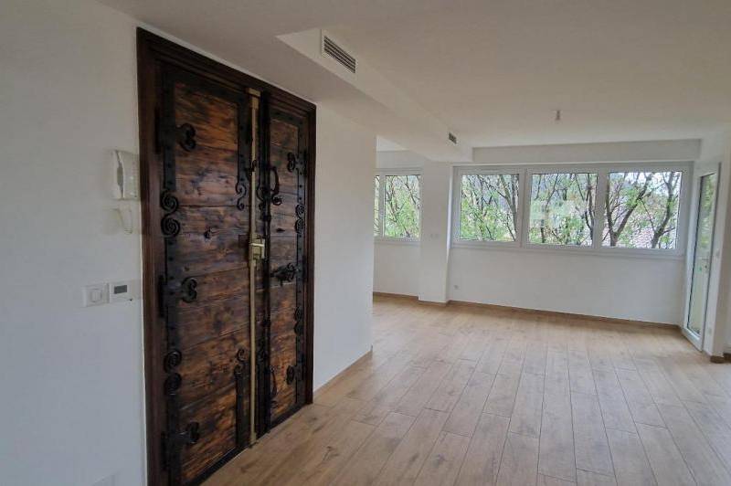 Sublime appartement entierement renove - centre ville -  ...