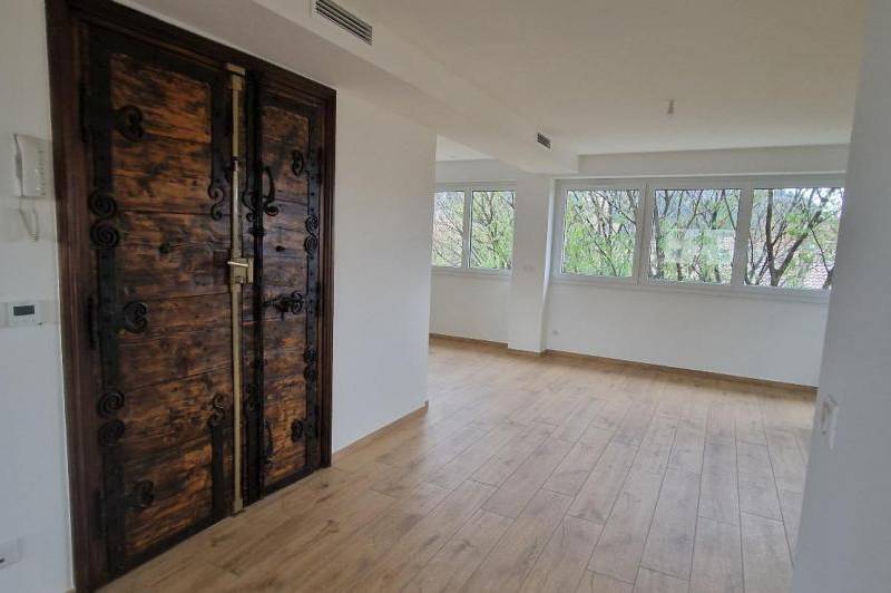 Sublime appartement entierement renove - centre ville -  ...