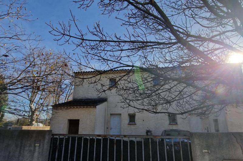 Maison t3 - jardin clos - parking -  ...