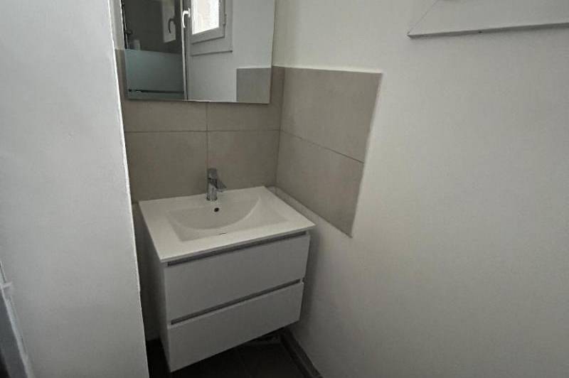 Appartement renove -garage -balcon - appartement renove -  ...