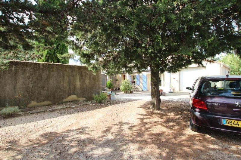 Grande maison dans bel environnement avec garage et ...