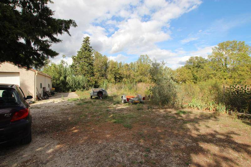 Grande maison dans bel environnement avec garage et ...