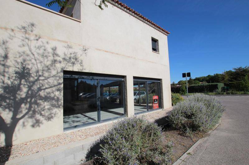 Grand local 280 m² - axe passant -  ...