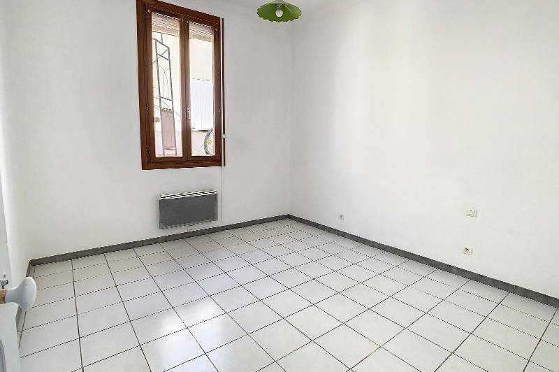 Appartement t3 en centre ville avec vue -  ...