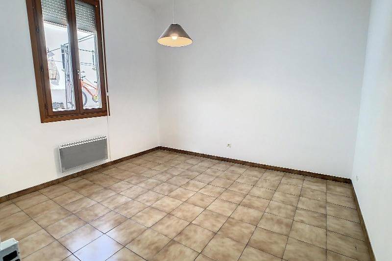 Appartement t3 en centre ville avec vue -  ...