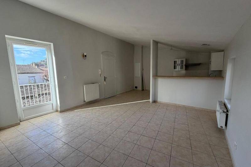 Appartement t3 - balcon - 1 place de  ...