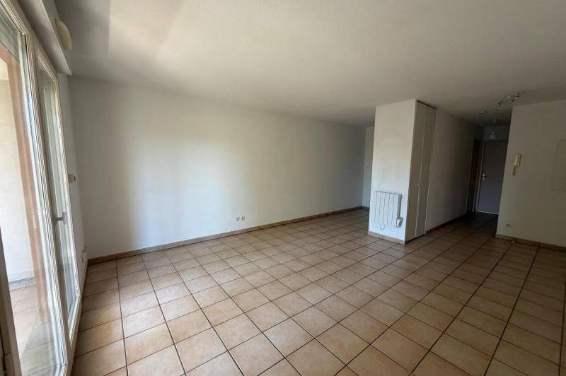 Appartement en centre ville - terrasse - ascenseur ...