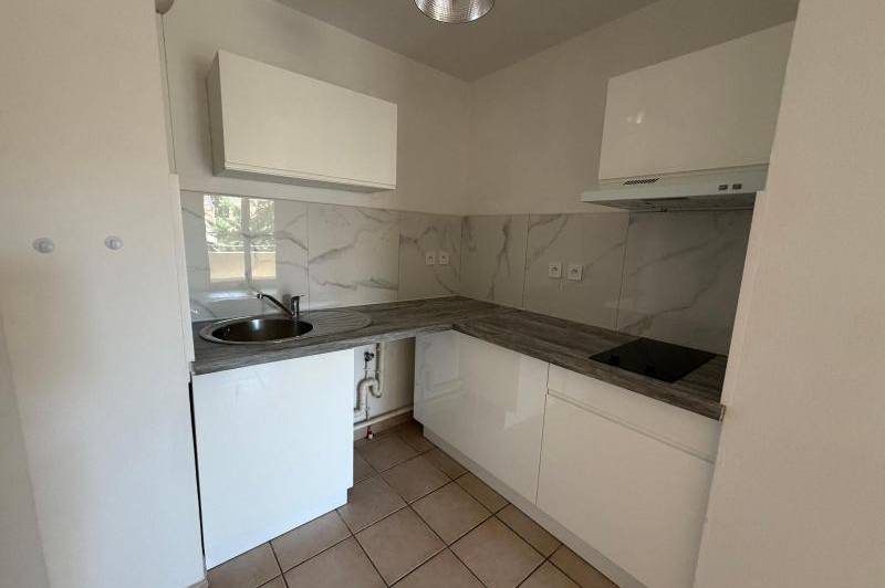 Appartement en centre ville - terrasse - ascenseur ...
