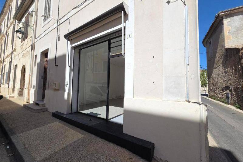 Beau local commercial ou professionnel en centre-ville 3  ...
