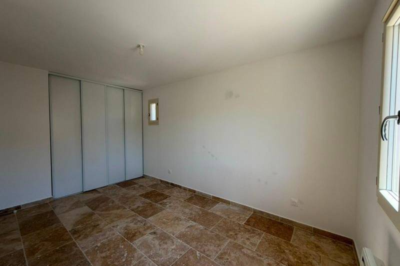 Maison t4 - garage - climatisation- jardin cloture  ...