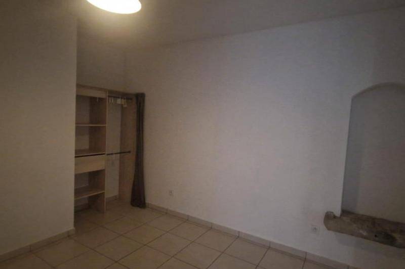 Charmant appartement  dans une partie de mas  ...