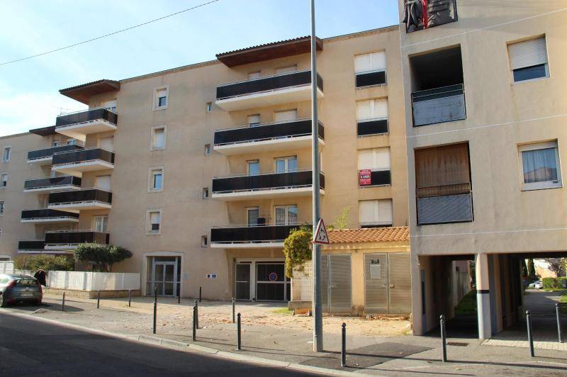 Appartement t3 au 2ème étage dans résidence avec  ...