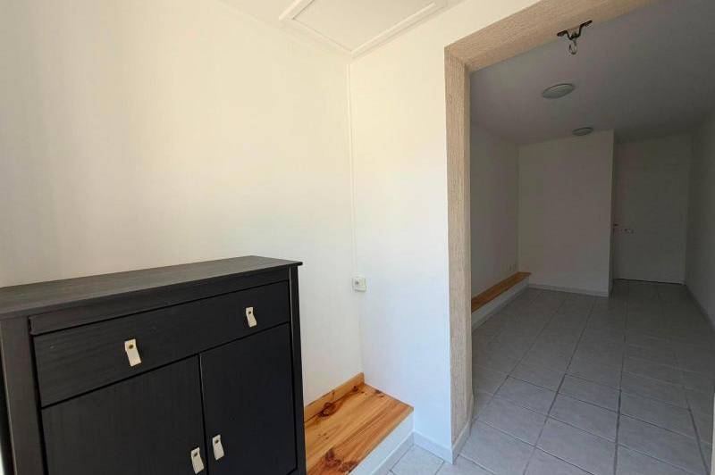 Maison - local professionnel - climatisation - cour  ...