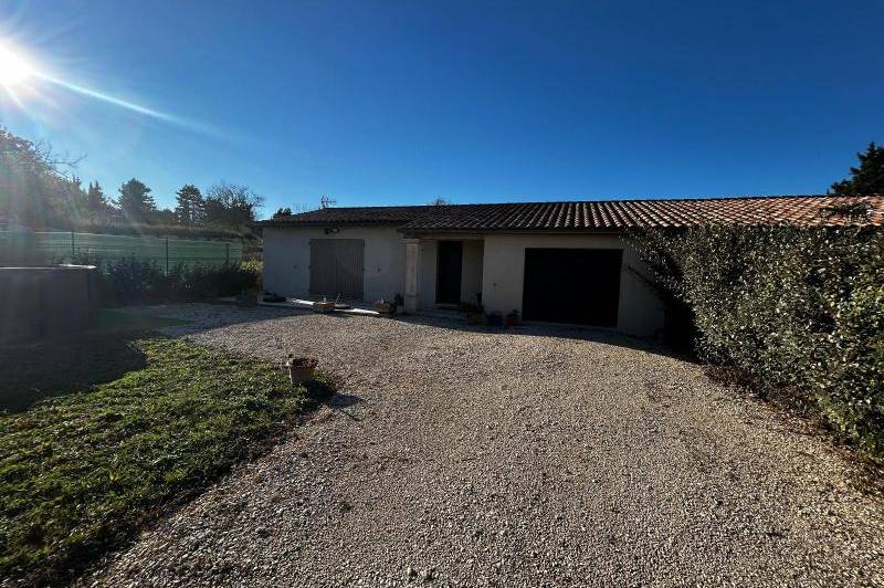 Maison mitoyenne - plain-pied - jardin cloture -  ...