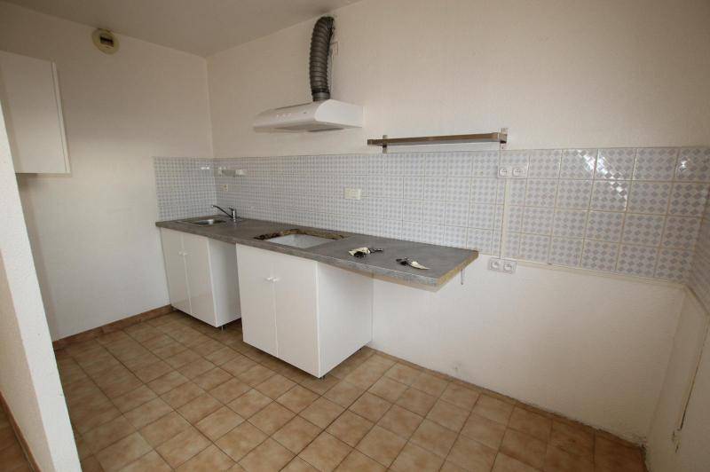 Appartement t2 dans rÉsidence sÉcurisÉe avec parking et  ...