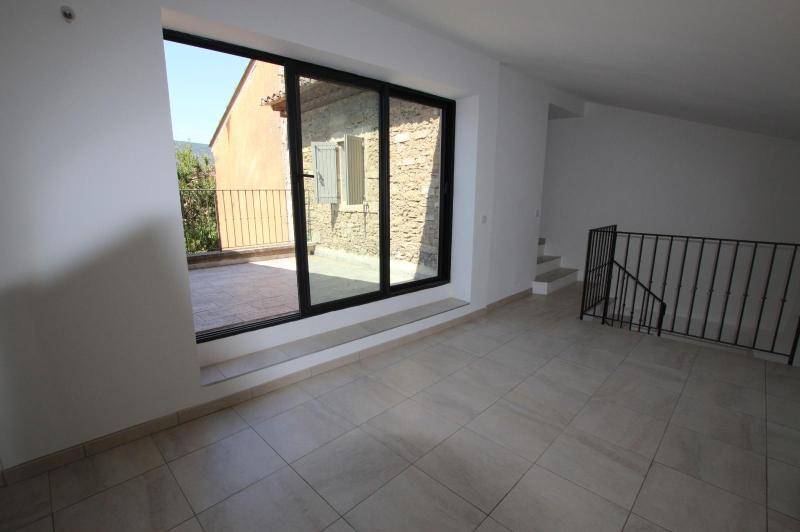 Maison de village mitoyenne - quartier calme -  ...